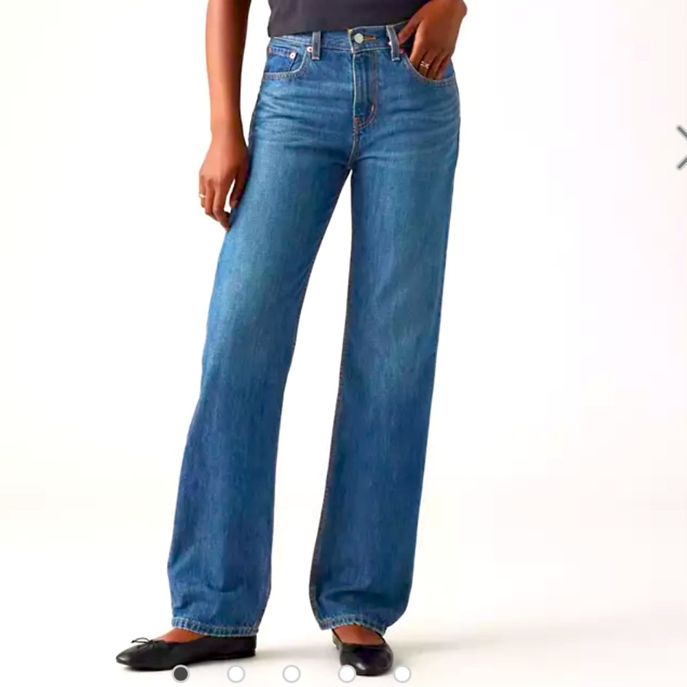Levi Low Rise Jeans